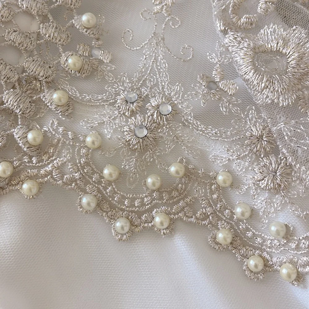Women blouse - Picture 4 of 5